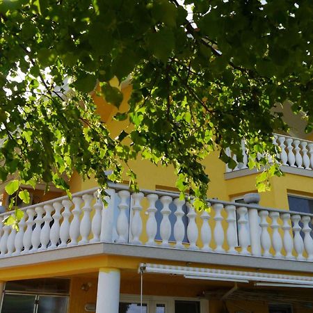 Apartments In Alsopahok/Balaton 27597 Exterior photo